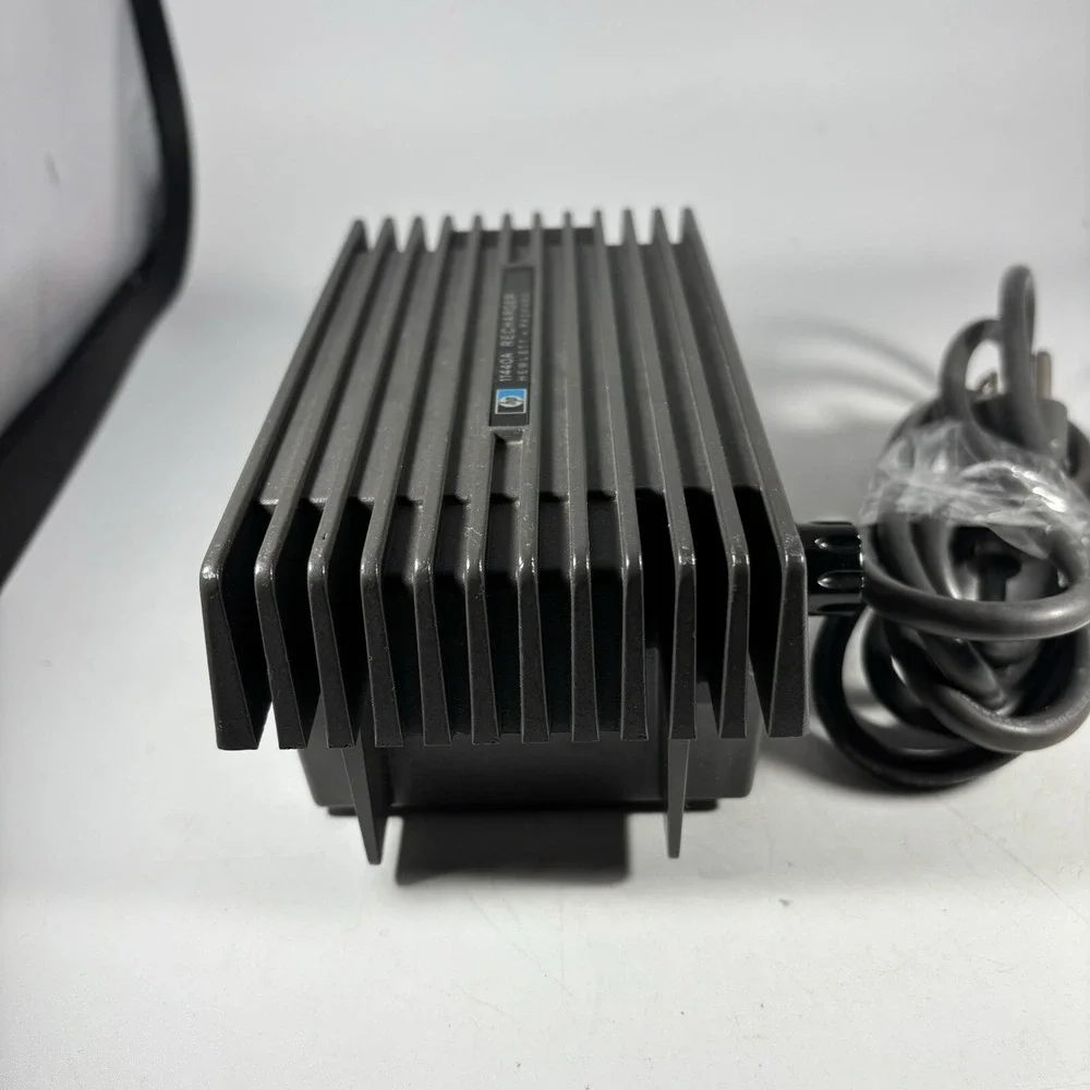 HP 11440A Recharger Power Supply‎ Charger 100/120/220/240V Vintage Tested Works